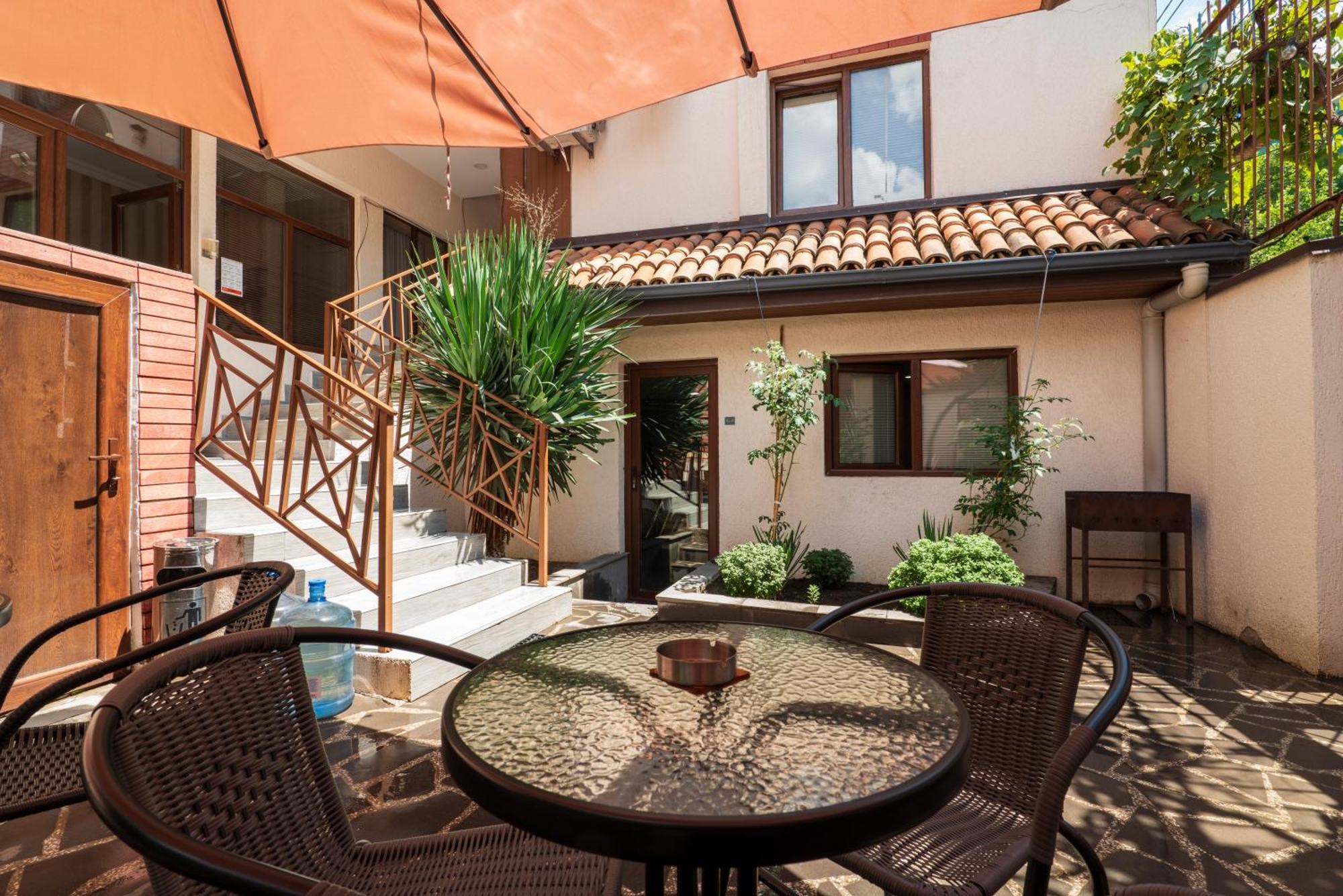 Hotel A&K Tbilisi Exterior photo